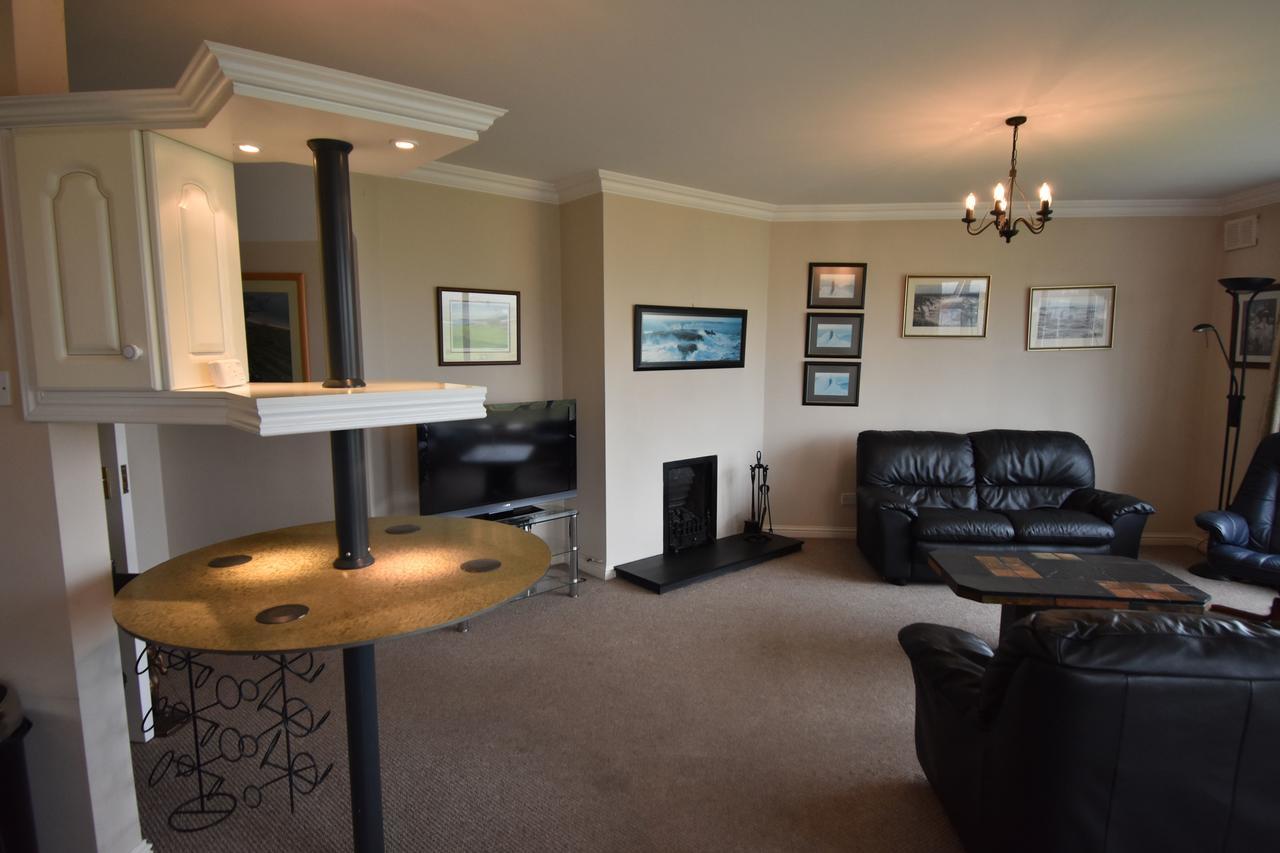 The Links Apartment Portrush Luaran gambar